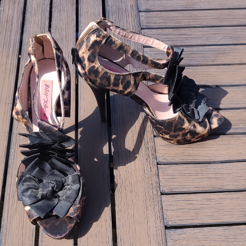 Betsey Johnson Leopard and Black Heels